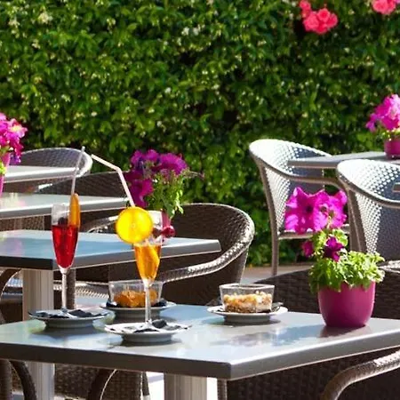 Gaudia Hotel 3*