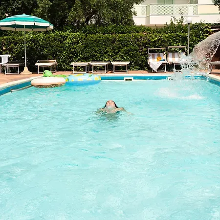 Gaudia 3* Riccione